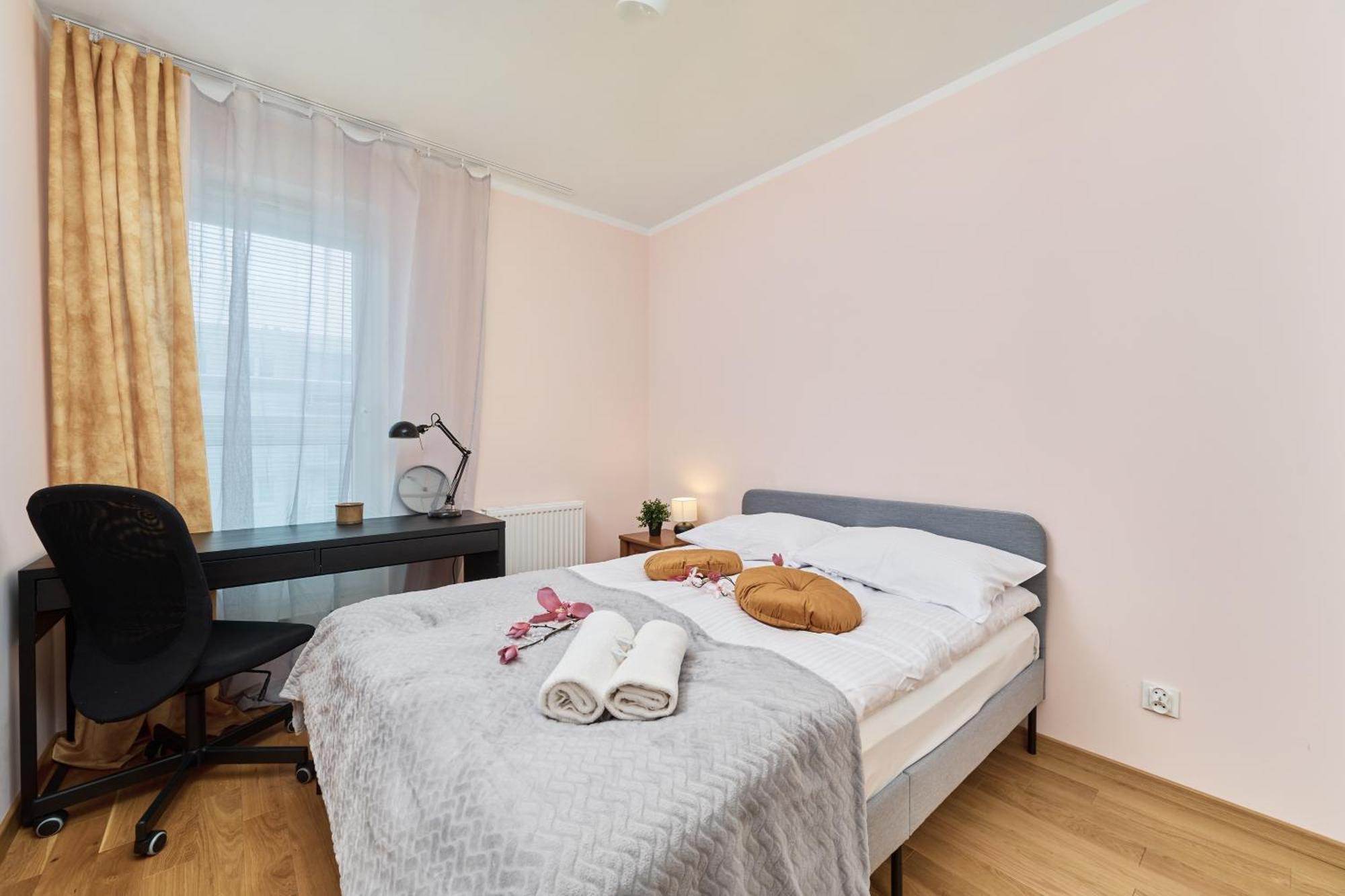 Wroclaw Rose Apartments By Noclegi Renters Extérieur photo