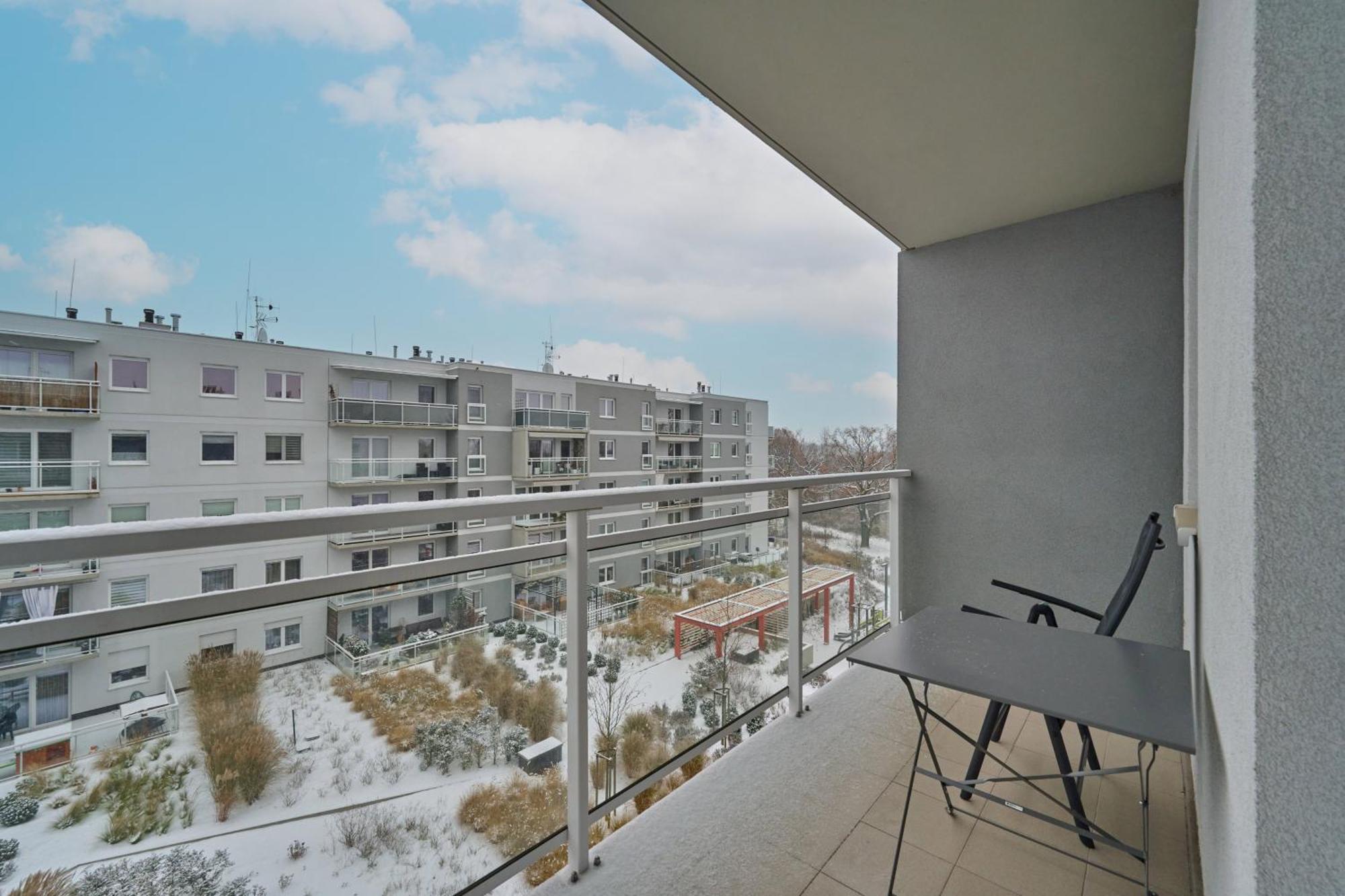 Wroclaw Rose Apartments By Noclegi Renters Extérieur photo