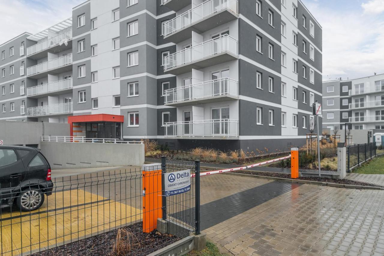 Wroclaw Rose Apartments By Noclegi Renters Extérieur photo