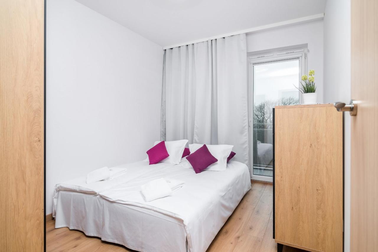 Wroclaw Rose Apartments By Noclegi Renters Extérieur photo