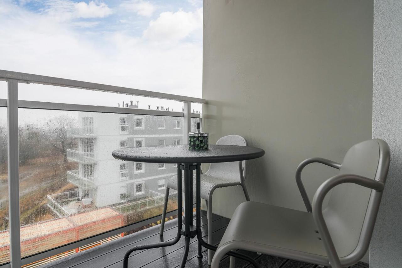 Wroclaw Rose Apartments By Noclegi Renters Extérieur photo